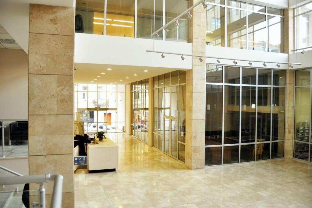 טביליסי City Center 2Bdr Apartment Near Rustaveli Av. מראה חיצוני תמונה