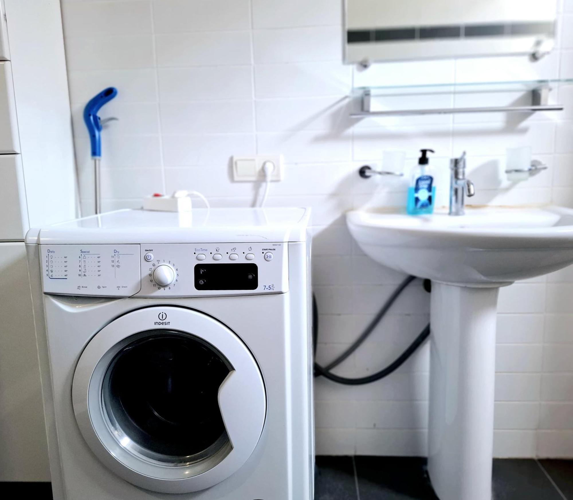 טביליסי City Center 2Bdr Apartment Near Rustaveli Av. מראה חיצוני תמונה
